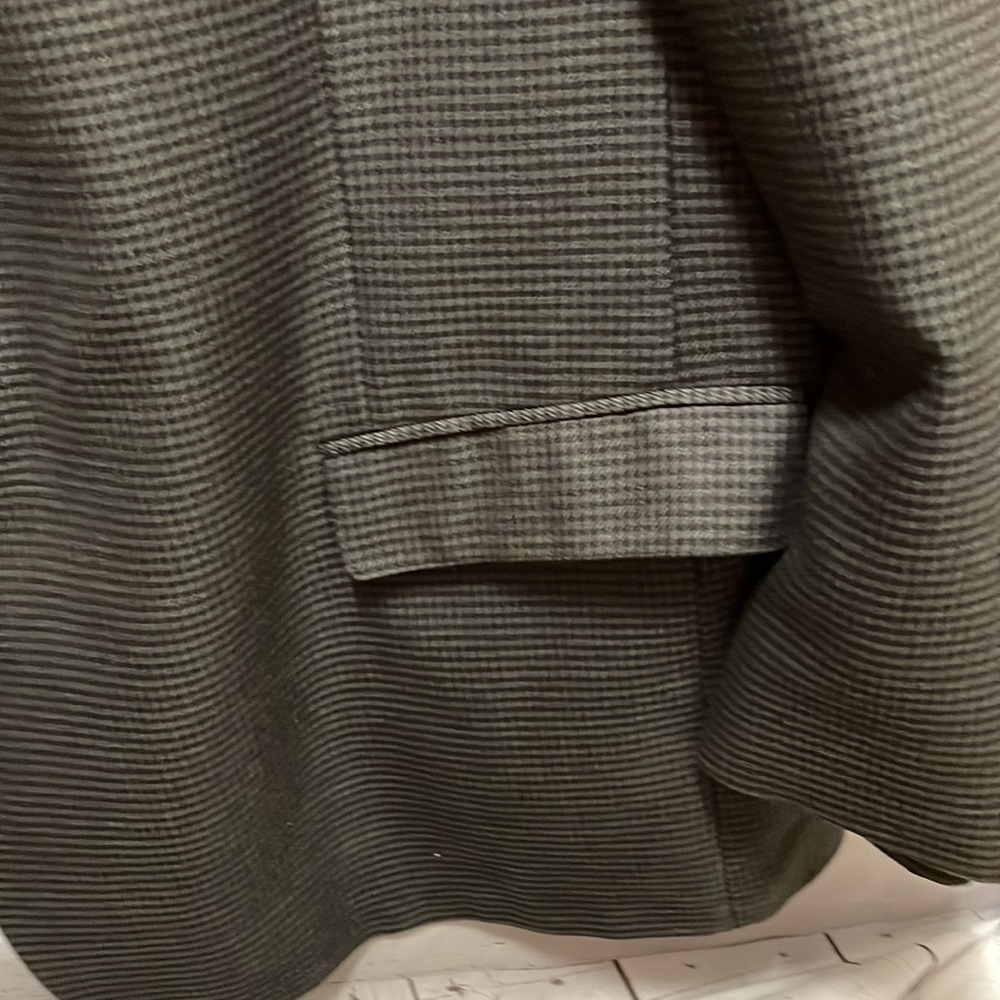 Men Jacket - Picture 3 of 16